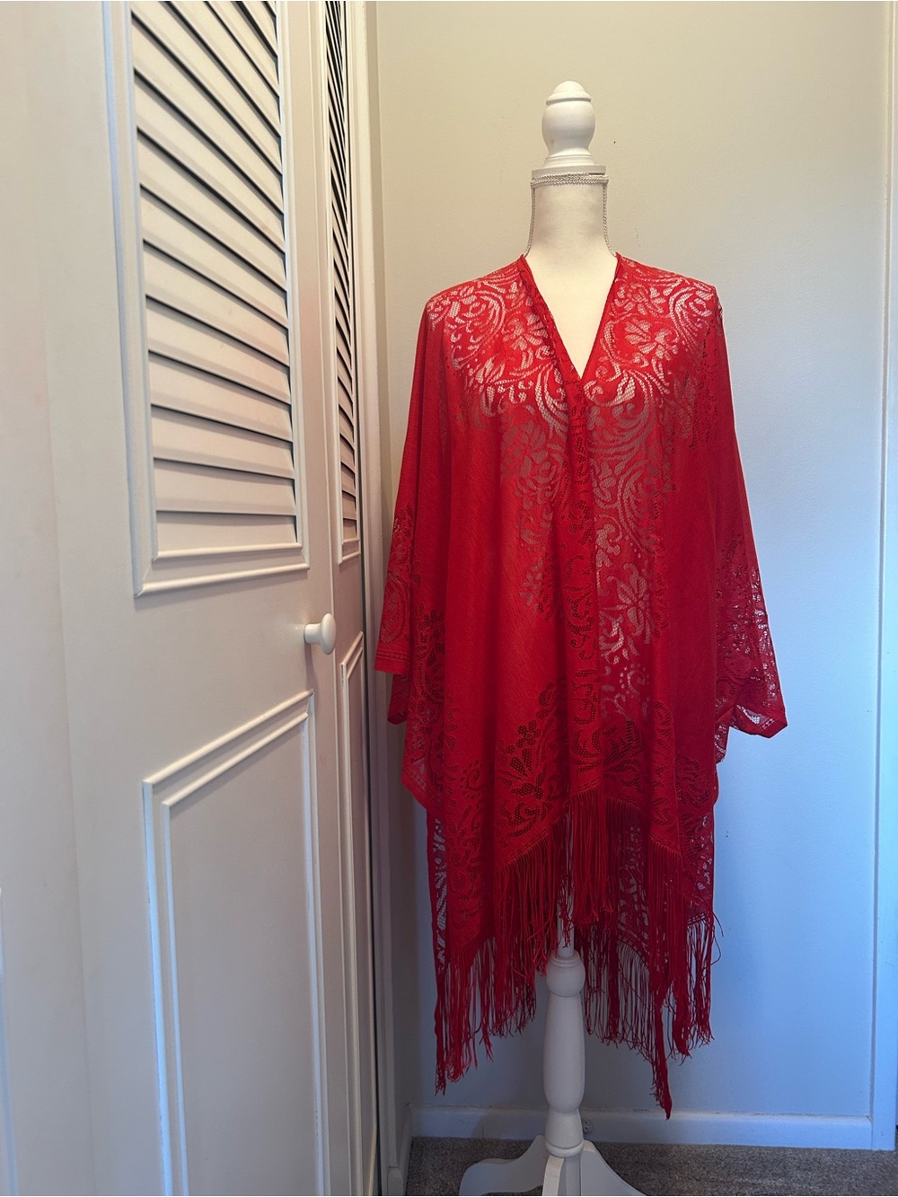 Caftan / shawl women’s large with lace and fringe in deep tangerine color
